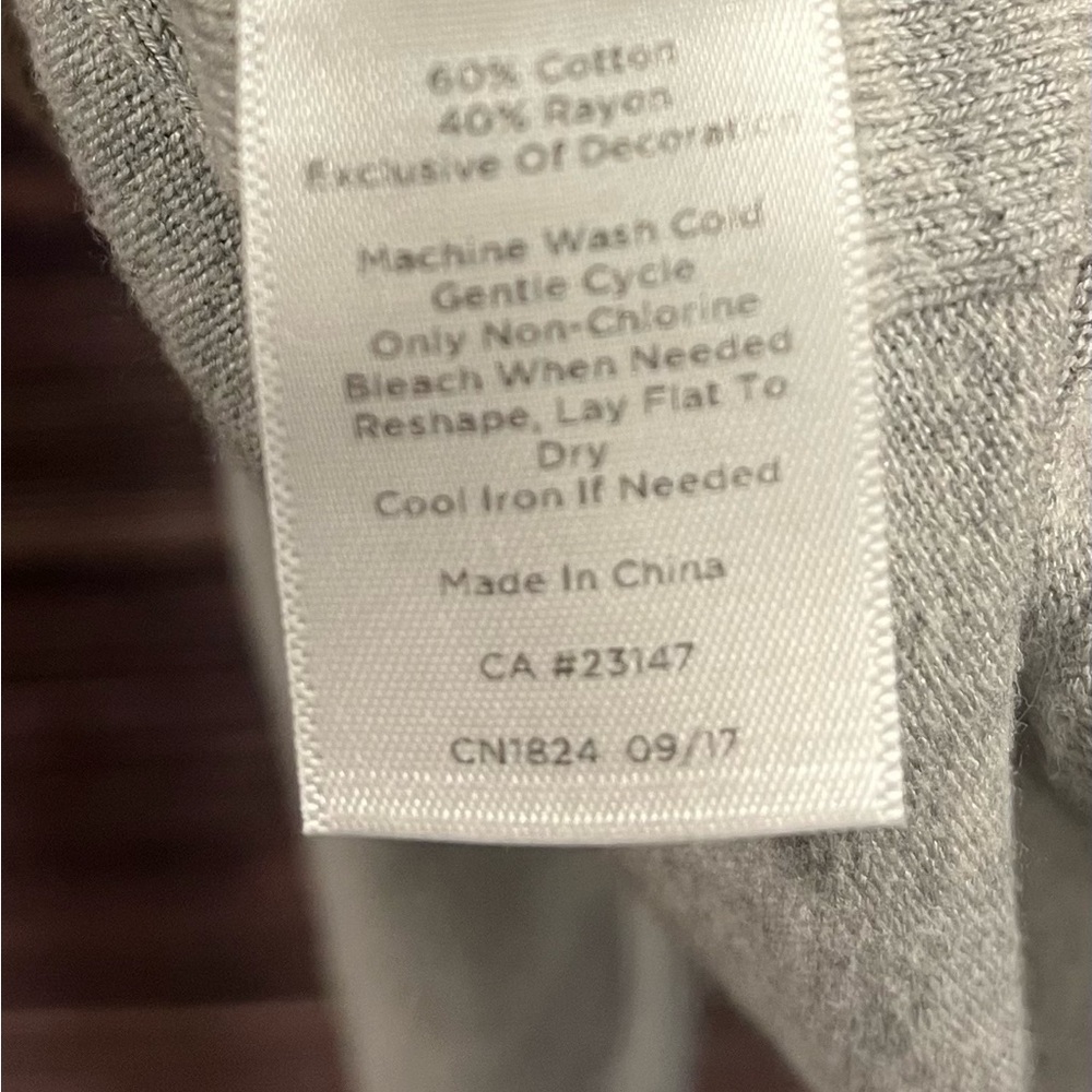 Talbots Pink Flamingos Gray Knit Top - Picture 5 of 5